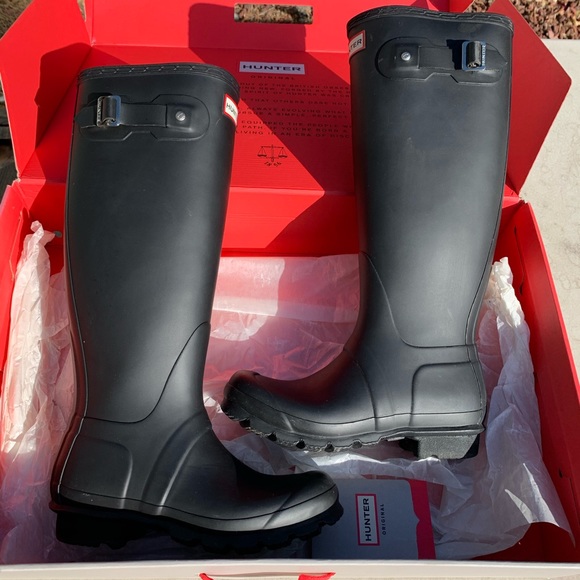 Hunter tall rain boots - Picture 2 of 8